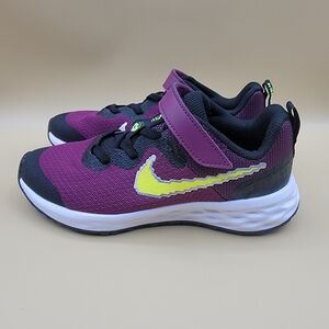Nike Revolution 6 NN SE Youth Kids Shoes Size 1Y Purple Yellow Black Silver New
